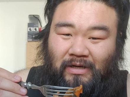 今天来颠覆一下大家的认知,其实不是所有的鲱鱼罐头都是臭的哦 #鲱鱼罐头 #罐头 #生活记录 #德国生活