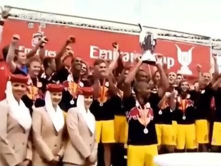 大帝~蒂埃里·亨利(Thierry Henry),1977年8月17日出生于法国巴黎,法国足球运动员,企业家,足球评论员,教练员,演员,司职前锋,现为比利时国家队教练组成员。
法国国家队出场率上百的第六位球员,亦是法国足球历史上进球最多的球员。1994年8月31日,亨利在摩纳哥2-0击败尼斯的比赛中首次登场,当时摩纳哥的主教练正是温格。
2014年12月16日下午,亨利正式宣布退役。2019年11月至2021年2月,亨利担任美国大联盟蒙特利尔冲击足球俱乐部主帅。2021年8月30日,比利时国家队官方宣布亨利将继续在比利时国家队教练组任职。
亨利效力阿森纳8年,一共射入174个联赛入球和42个欧洲赛入球。由于亨利将在2012年2月18日重返美国足球大联盟,这个进球也就理所当然成为亨利在英超的最后一粒进球,这样他为阿森纳的总进球数达到了229粒。
2010年7月15日,亨利正式宣布退出国家队,他13年的国脚生涯就此画上句号,123次国家队出场纪录仅次于图拉姆,而51个进球是法国史上第一。
代表摩纳哥队获得法甲联赛冠军
代表法国队夺得98年世界杯冠军
代表法国队夺得2000年欧洲杯冠军
代表阿森纳队夺得足总杯冠军
代表阿森纳队夺得英超联赛冠军
代表法国队夺得联合会杯冠军
代表巴塞罗那队夺得欧冠冠军
世界足球先生两次第二名
0304和0405赛季欧洲金靴奖
PFA两届英超最佳球员
四次夺得英超金靴
阿森纳历史最佳射手
法国队历史最佳射手。
#football #运动最美时刻 #传奇永不谢幕 #瞬间的精彩留下的是永恒的怀念 #让运动赞美生命