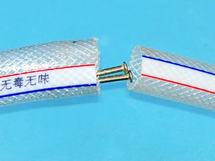 好多水电工反对用钉子接2根水管,看完老师傅操作,全都不吭声了