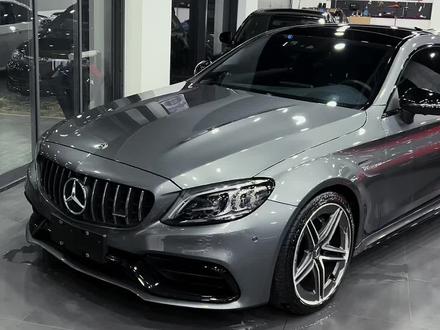 #岳车无数 末代V8 W205 C63 AMG