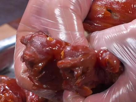 猪肉总是炖不烂的赶紧看过来了,最后有完整炖肉配方分享给您,精确到克,快收藏!你一定会用到!#香料 #香料知识 #香料搭配 #卤肉 #真实生活分享官 @DOU+小助手 @DOU+上热门