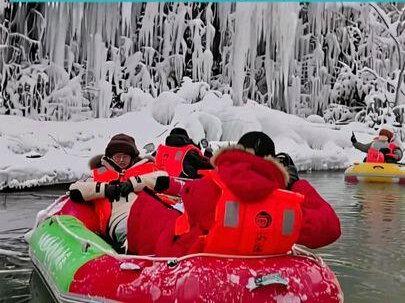 长白山附近居然藏着这样一个神仙秘境!还好我来了! #文旅达人共创计划#吉林文旅星推官#延边的冬日有超强治愈力#第三届向往的冬季在延边 @广汽传祺 #令人7待的智能搭子