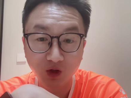 1-2!!楚汉之争3.0版终于分出了胜负!而且是一个世界波绝杀!这次,笑到最后的是宿迁队!向两支球队致敬,他们共同为球迷奉献了本赛季苏超最精彩,含金量最高的一场比赛!#苏超 #徐州vs宿迁 #宿迁高驰 #苗润东