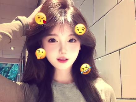 你最近过的还好吗#手势舞 #卖萌 #甜妹 #营业