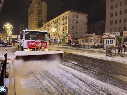 阳曲县:以雪为令齐行动 扫雪除冰保畅通