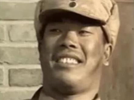 劳动人民,用粗糙双手筑起高楼,化荒芜为繁华。他们默默坚守,无畏艰辛,诠释着“劳动创造世界”的真谛。平凡身影里,藏着最纯粹的生存哲学,平凡生命也能绽放伟大光芒。他们,是社会的基石,是真正的英雄,用执着与担当,照亮时代的前行之路。#工人阶级万岁! #劳动者是最美的人 #致敬每一位努力奋斗的人 #工人们辛苦了 #字在江湖