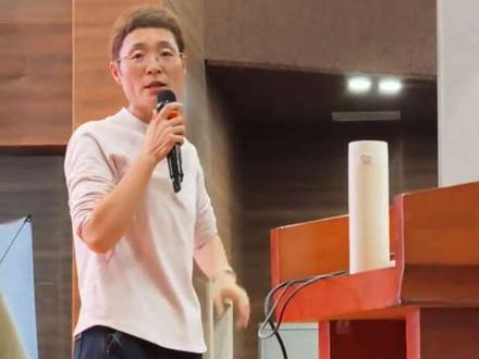 竭尽全力,活成自己,我们终会熠然相伴共赏星光#刘晓燕 #兰州理工大学 #爷爷 #晓燕英语