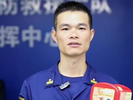 过滤式消防自救呼吸器的用法#呼吸器 #使用方法