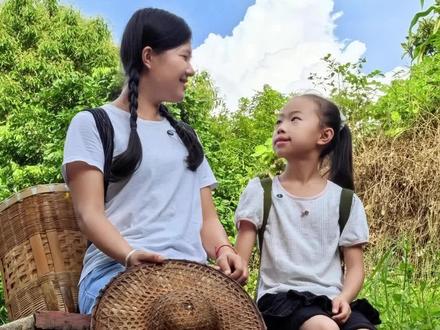 成年人的心动,都藏在没说出口的羞涩里。#重组家庭 #浪子回头 #父母爱情 #乡村守护人计划 #广西dou是好风光