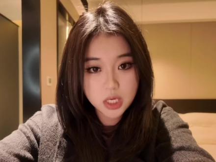 耐高南区八进四的比赛全部结束了 看完心情和坐过山车一样 #叫我小饱 #校园篮球 #地质中学 #一生只有一次耐高 #出手即证明