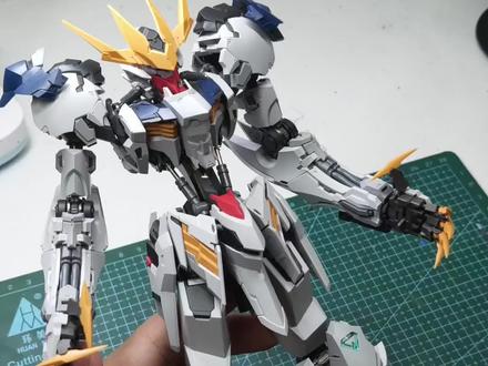 沃尔夫狼王胯部问题讲述
#巴巴托斯 #高达 #高达模型 #沃尔夫