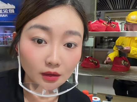 工欲善其事,必先利其器!老板们,你们喜欢哪一个? #外卖封签 #外卖商家#聊聊外卖新规感受 #创作者中心 #创作灵感