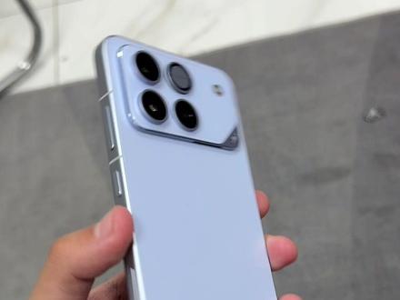 用的是「尼卡熊钢化膜」!荣耀WIN新机上手!这次荣耀真的赢了所有人!#荣耀手机 #荣耀WIN #荣耀 #荣耀win价格 #荣耀新机