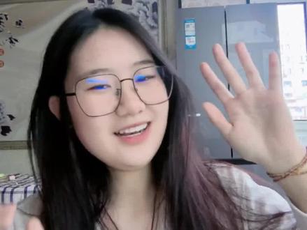 #云旗 #郝熠然 #云熠cp #磕糖 我来了我来了,刚刚被我妈叫去陪她买东西了,回来才剪完,抱歉啦大家~