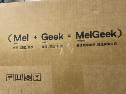 有点爱上小蜜蜂了说是 我真觉得淡粉和银白超好看实物,改装之后觉得平平无奇的侧面突然来感觉了 蜜氪 yes#made68 #made68改装 #蜜氪 #MelGeek #无畏契约