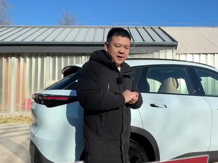 10多万开出50万的质感!竟然还有800v超充! #既要又要还要的全优解 #极狐阿尔法T5 #新车抢先看
