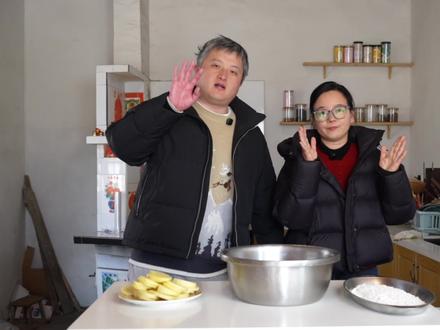 复刻老北京土豆泥炸鸡饭 黏糊糊香脆脆#老北京美食 #土豆泥 #炸鸡腿