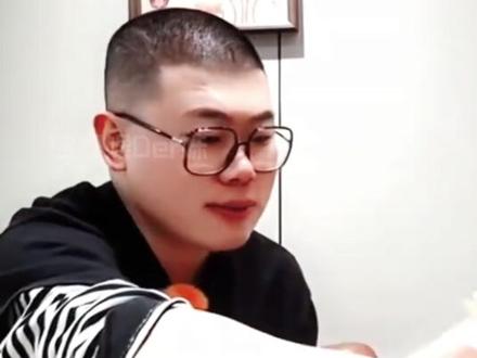以为找到巨人脚印了 #胡先煦 #吕严 #鞋码 #万万没想到 #高越