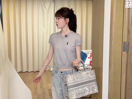 这种天气出门,遇见的都是“熟人”~ #颜撑剧 #内容过于真实 #搞笑