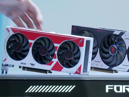 【重磅联名】ASUS & T1联名显卡发布! 【重磅联名】ASUS & T1联名显卡发布!经典红白,情怀与实力双加持!#ROG #ROGDAY #ROG20周年 #ASUS华硕
