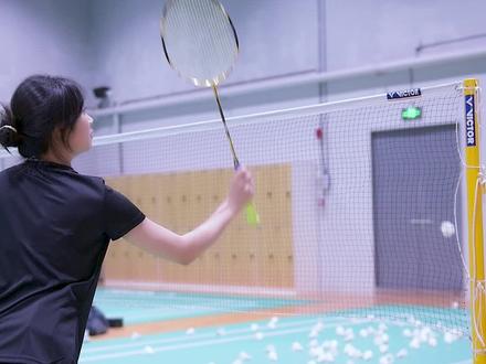 练完感觉右手臂粗了一圈😉 #王小羽