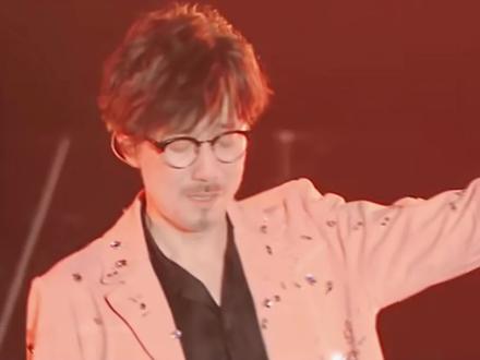 周传雄到底成就过多少人?给别人的歌首首爆火,这才是永远的神! #周传雄 #那英 #记事本 #出卖 #经典歌曲