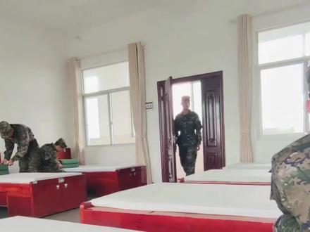 #军人 #内务检查
你们内务整理好了吗?我来检查!