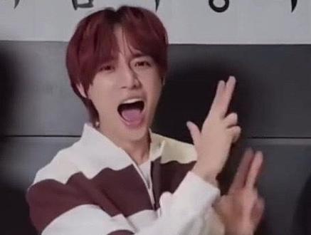 你们羲杋脸这么美丽,精神状态也这么算了#崔杋圭 #李羲承 #txt #enhypen #hybe