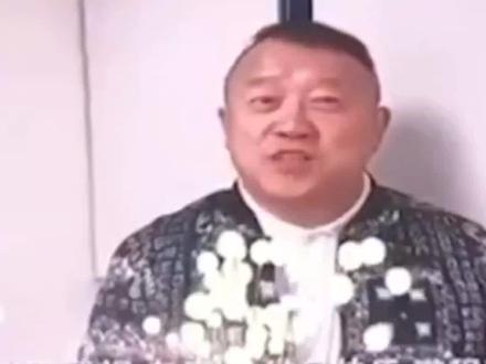 11月21日报道,曾志伟回应为缅北电骗头目拍片庆生, 是应朋友的要求 祝贺朋友的朋友。#曾志伟 #热点新闻事件