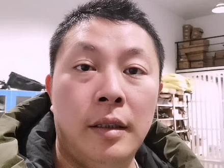 如何选购丰田原厂雷达之一,喜欢高仿的请绕道!#粤车堂 #酷路泽改装 #丰田原厂雷达#丰田原厂升级 #上海改装丰田