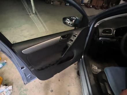 #汽车保养与维修 高尔夫左前门 门板拆卸流程