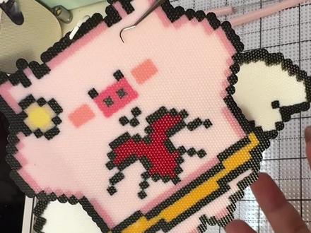 拼豆小香猪组装教程~
更新图纸发在评论区啦
#拼豆#拼豆教程