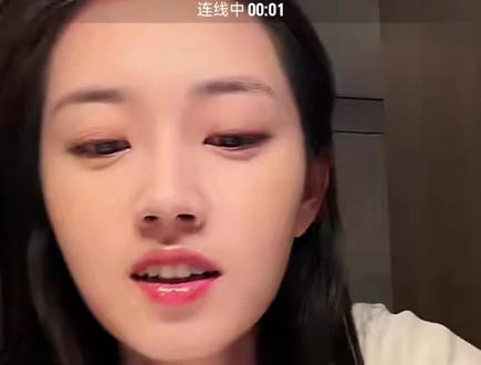 郭宇欣,陈添祥,秋刀鹿三小只直播欢乐多,今晚0:08分都来看《时光和你都很美》。
#郭宇欣 #陈添祥 #秋刀鹿 #时光和你都很美 #直播名场面