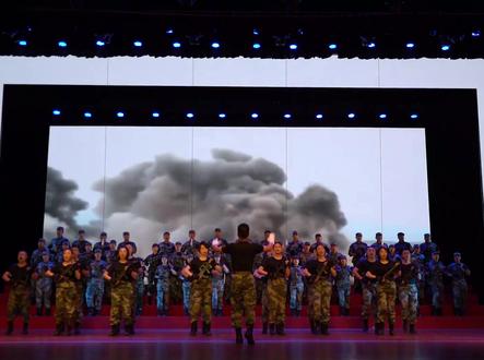 「合唱」《假如战争今天爆发》