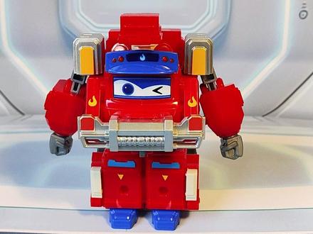 百变校巴玩具,消防车噗噗变形汽车机器人动画同款