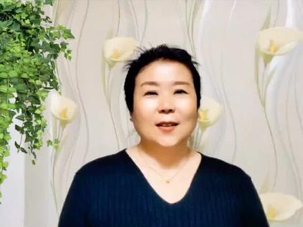 如何关闭微信首页上的订阅号消息呢?