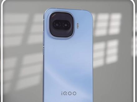 带大家看一下还没发布的iQOO Z11 Turbo,没想到Z系列也开始卷设计了~#iqooz11turbo #硬核玩家计划 #抖音知识年终大赏