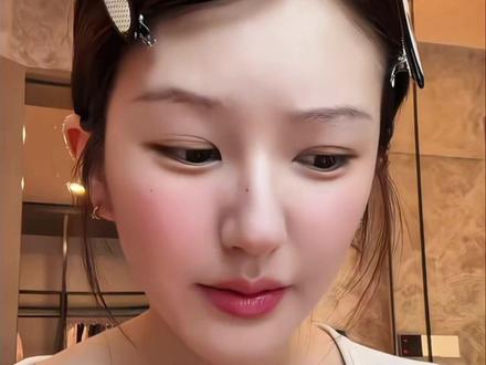 露思解释了王雅佳拍摄卓雅商务的事情🥹我都不敢想她内疚了多久 事事都有回应的姐姐#赵露思#赵露思直播#回应