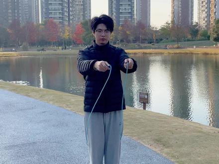 一分钟跳绳拿满分,真的很简单! #跳绳 #跳绳打卡 #跳绳运动 #体育中考 #中考体育