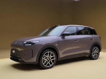 全面解析10万元以下高性价比电动SUV零跑A10的优缺点? #零跑A10 #银河星愿 #元up #零跑汽车