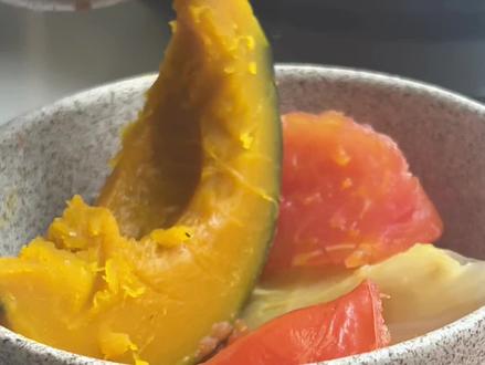 第373道菜: 春日里的蔬菜汤 #展示一下我的减肥餐 #懒人美食 #哈佛蔬菜汤 #蔬菜汤