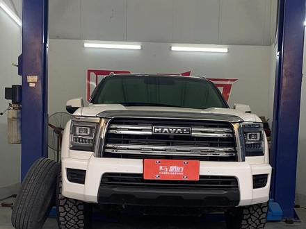 关于新哈弗H5轮胎的更换。跟上台车一样。265。70。R17的RT轮胎。搭配ET0值的轮毂。感觉突出车身太多。ET建议正10-正20之间合适。轮胎的话建议。265。65。R17。或者。265。60 R18。