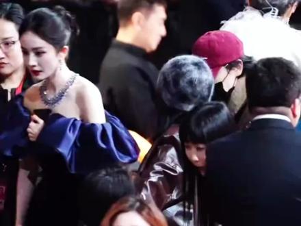 幂社交小达人#杨幂 #杨紫 #宋祖儿 #倪妮 #白敬亭