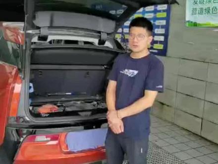 宝马I3应急搭电,打开油箱盖,充电盖等小常识#汽车