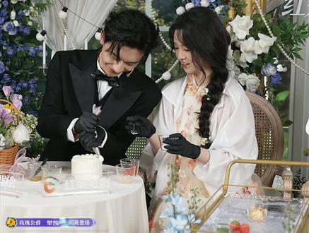 曼陀罗两位太甜了吧!😍#红果春日剧会#少夫人的茶话会