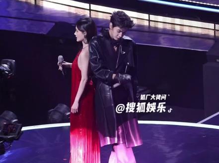 #李一桐陈哲远合唱我想要占据你 别试探了!你俩赶紧拍一部#李一桐 #陈哲远