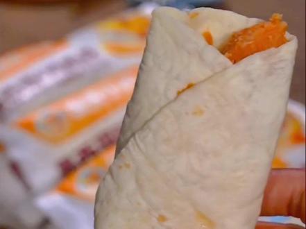 在家轻松做墨西哥鸡肉卷,空气炸锅180度10分钟即可 #空气炸锅 #早餐#在家做美食