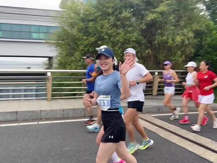 满足什么条件,才能去挑战全程马拉松42.195公里?你跑过马拉松吗?#跑步 #马拉松 #跑步治愈一切