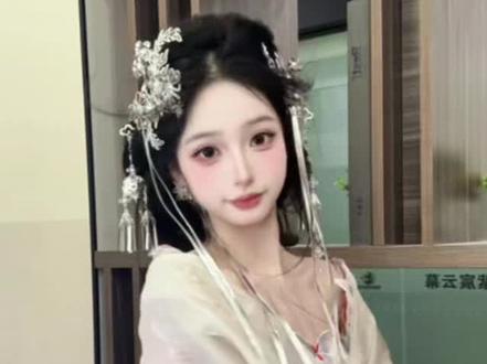 我练习了很久了 快点夸我!#珠满摇 #鞠婧祎 #快点夸我 #卡点舞