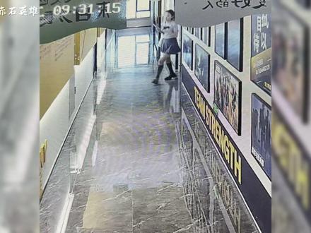 二次元最新快报!电锯人完结、鸣潮我的世界抢MC之名 小学馆迎来后续#二次元 #电锯人 #鸣潮 #我的世界